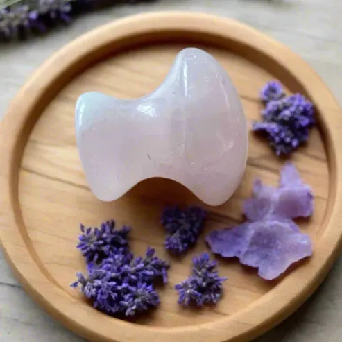 Gua Sha Ciupercă din Cuarț – Drenaj Facial, Lifting și Strălucire Naturală