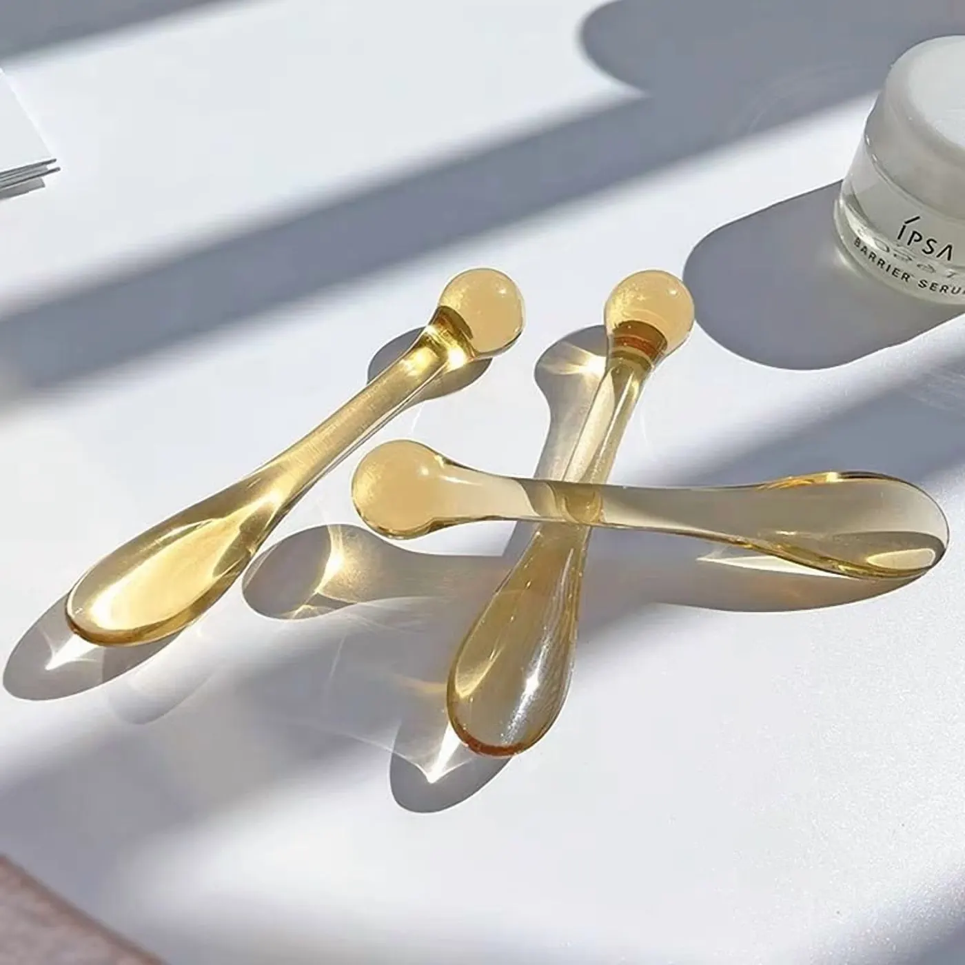 Spatulă Masaj Facial cu Roller Ocular – Penetrare Cremă și Lifting Contur